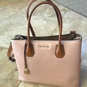 Michael Kors, large, classic, spacious tote, including crossbody strap.